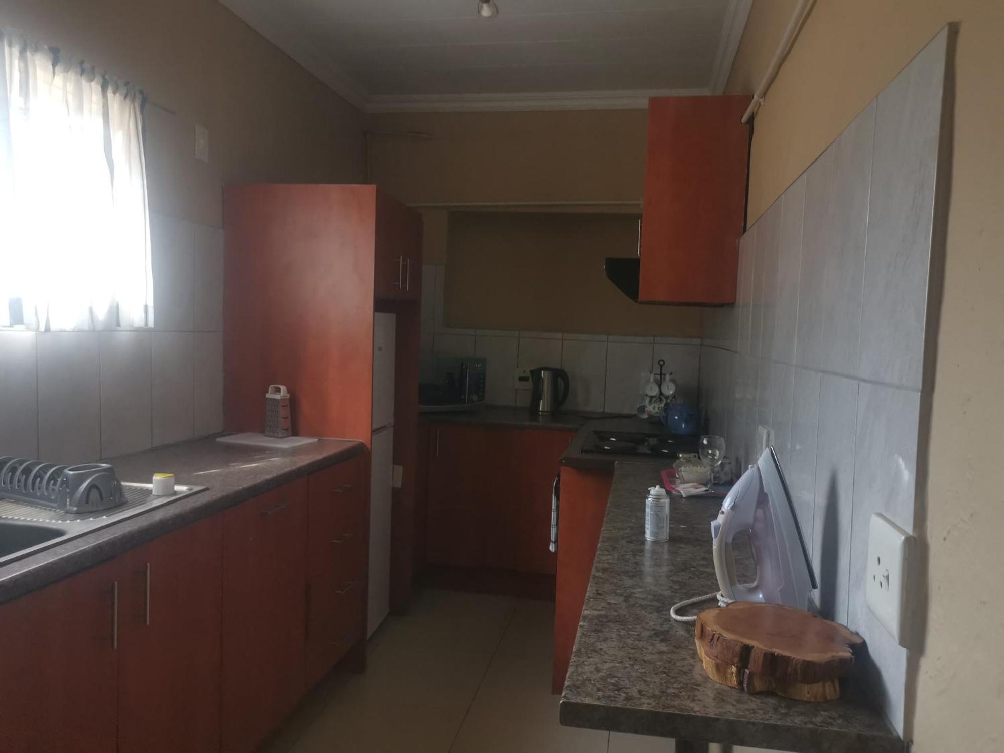 Aquila Guest House Претория Экстерьер фото