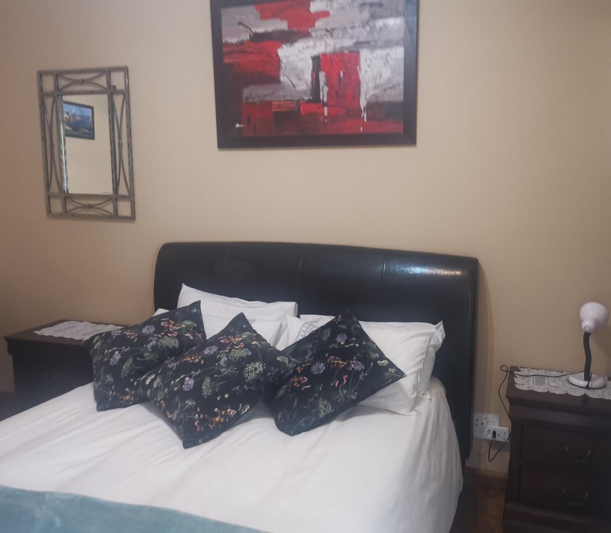 Aquila Guest House Претория Экстерьер фото